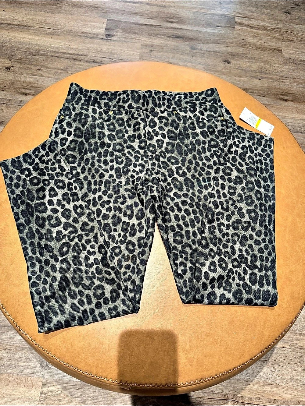 Michael Kors Animal Print stretchy pant leggings